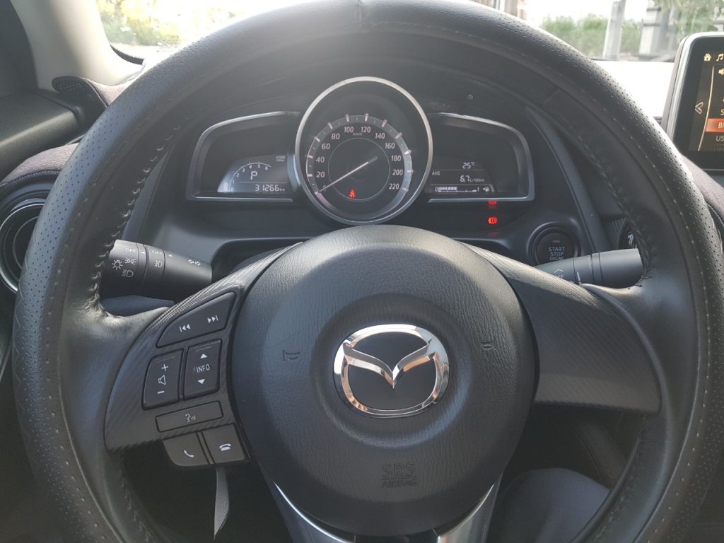 Mazda 2 AT 2018