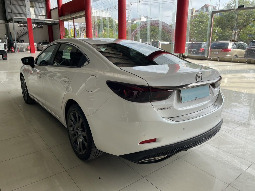 Mazda 6 2.0L Premium 2021