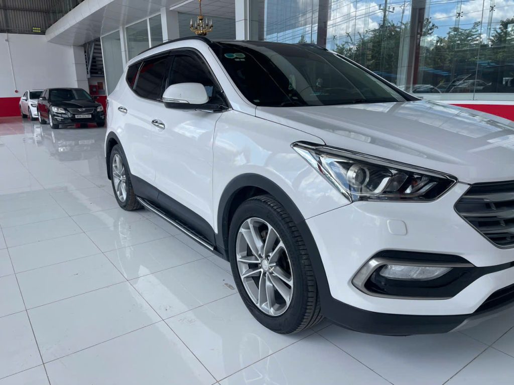 HyunhDai Santafe 2017 4×4