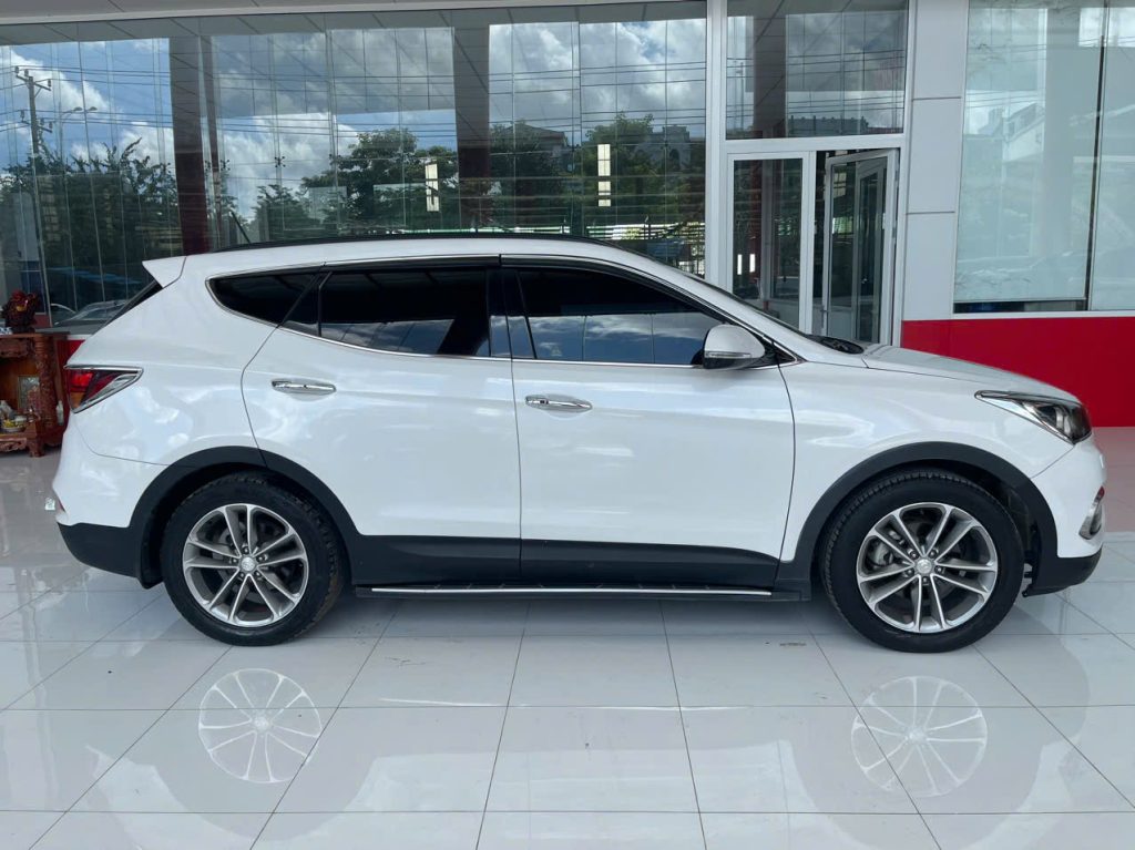 HyunhDai Santafe 2017 4×4