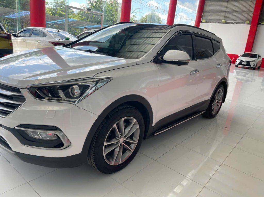 HyunhDai Santafe 2017 4×4