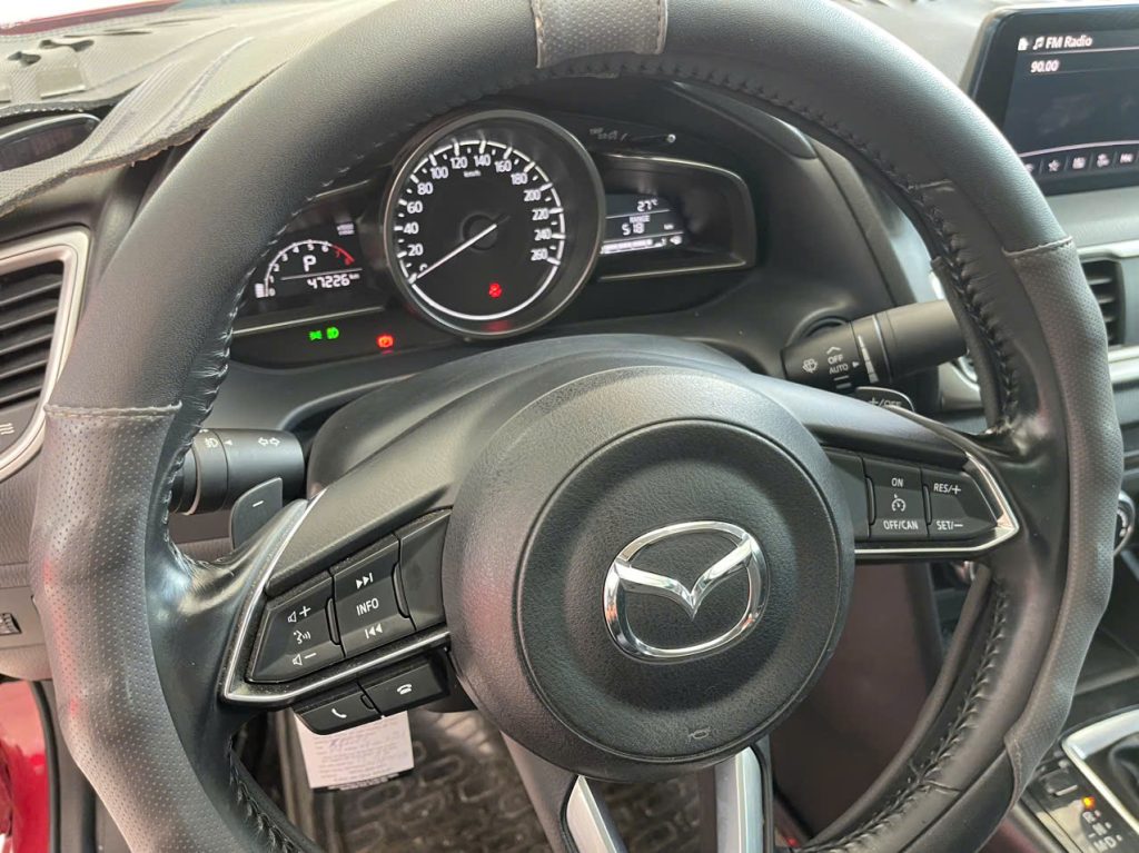 Mazda 3 2018 số tự động