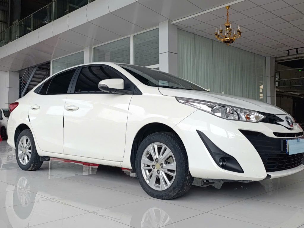 Vios 2020 số sàn