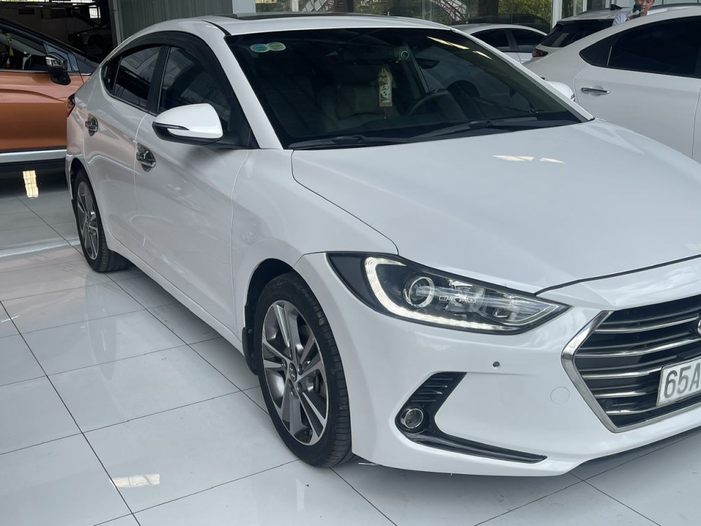 Hyundai Elantra 2018