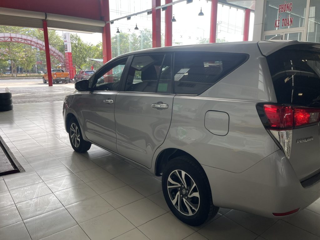 Toyota Innova 2.0G 2022